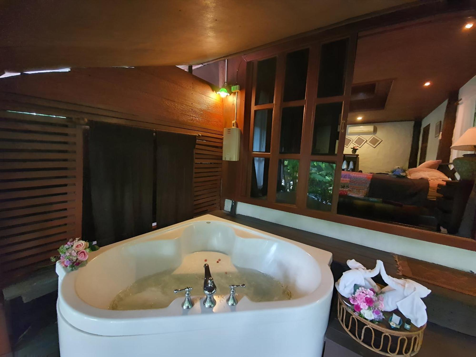 Tonnam Homestay Chiang Mai Exterior photo